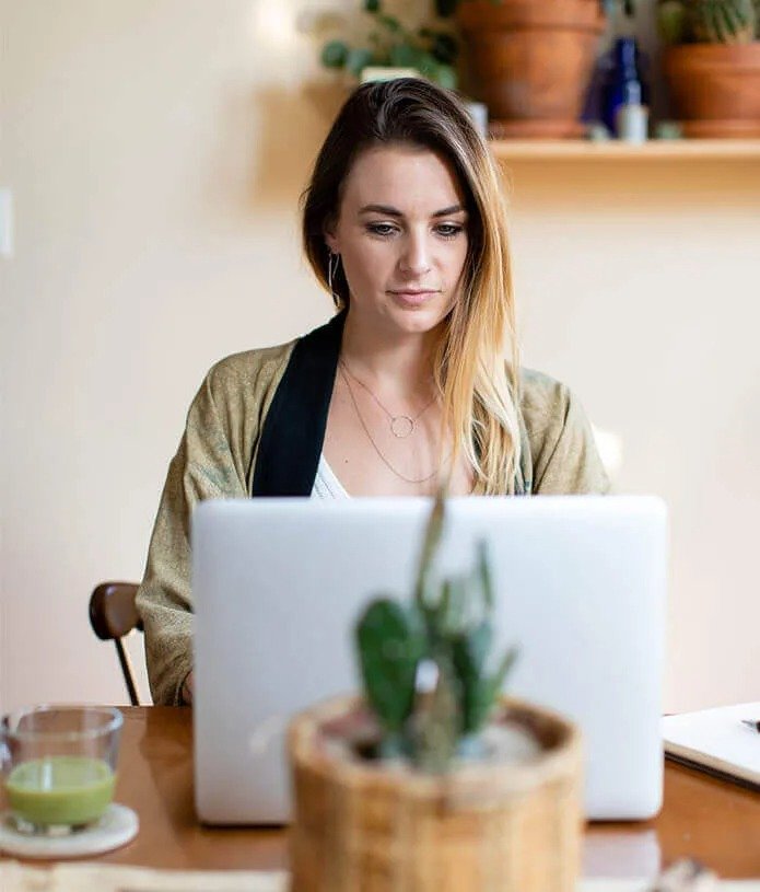 Looking to Pay Someone for Online Class Help? Read This First