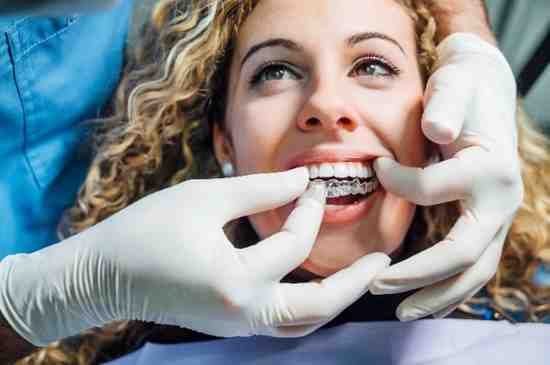 Why Leeds Patients Prefer Fixed Smile Restorations