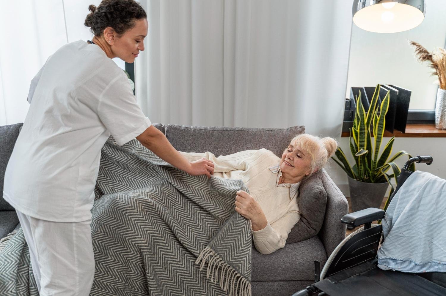 A Closer Look at How Personalized Support at Home Can Transform Elderly Lives