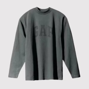 Yeezy gap hoodie with all black fits